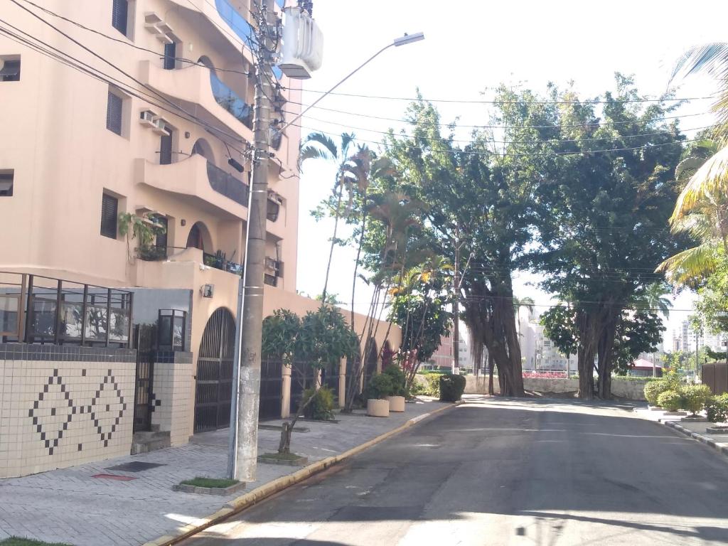  Apartamento na Enseada perto do mar