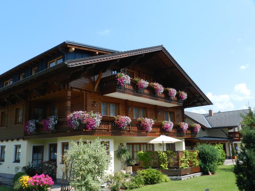 Vonkajšia záhrada v ubytovaní Land- und Appartementhaus Pircher