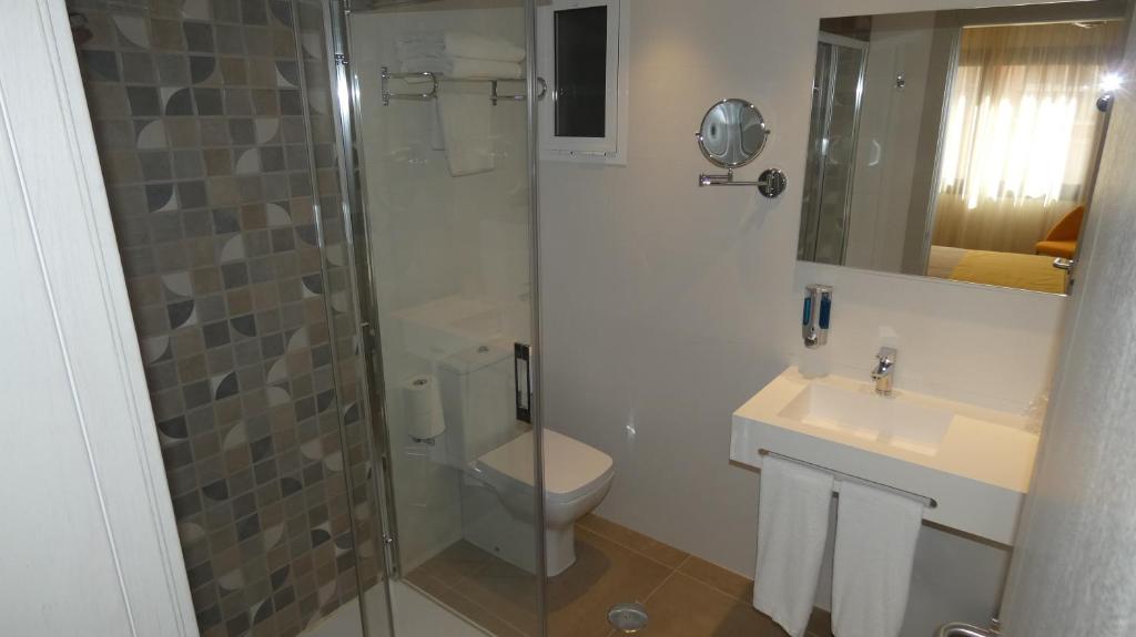 A bathroom at Hotel Zeus