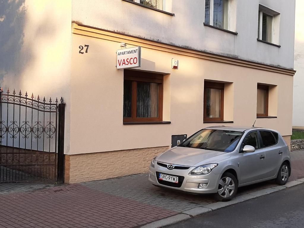 Budynek, w którym mieści się apartament