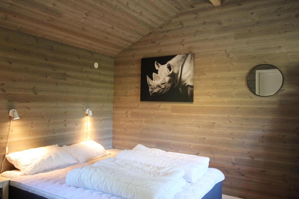 Postel nebo postele na pokoji v ubytování Trollstigen Resort