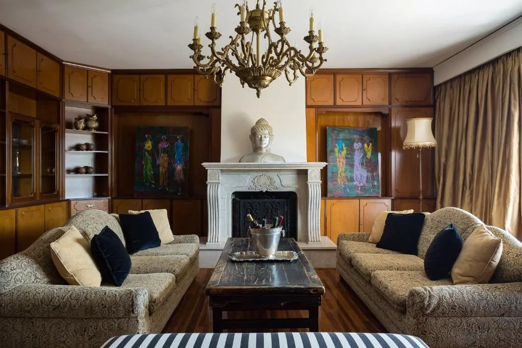 Spacious elegant penthouse apartment, Athens, Greece