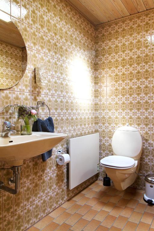 Un baño de Hotel Inger