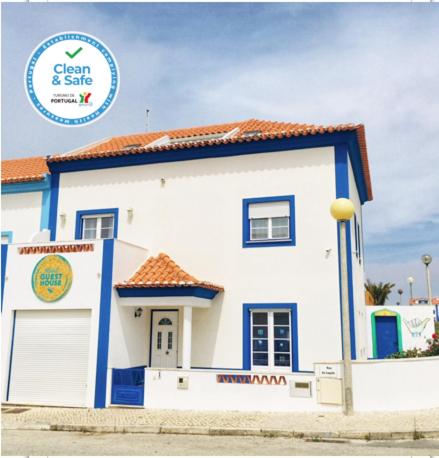 Baleal GuestHouse - 8