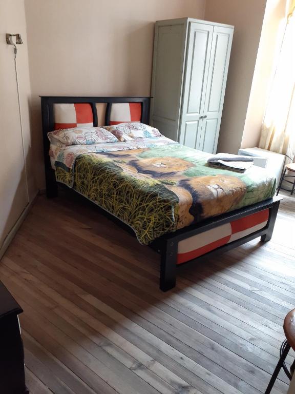 Postel nebo postele na pokoji v ubytování Hostal Mediodia