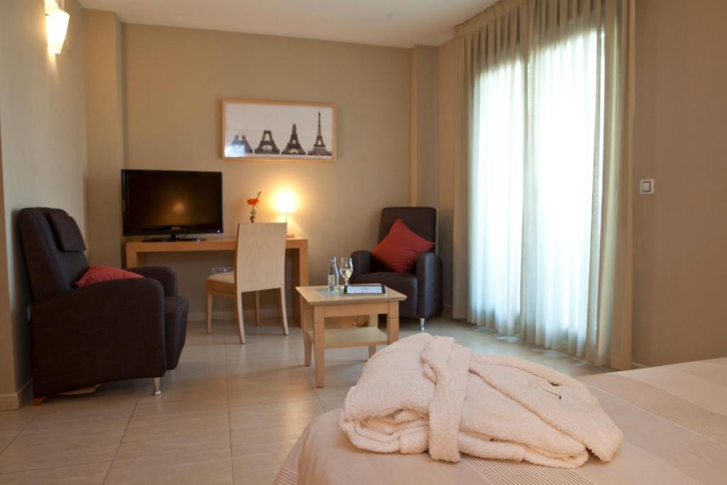 La City Estación - Superior Double Room With Terrace