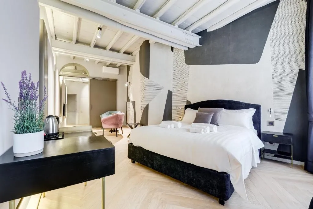 Charming and elegant apartment in Piazza di Spagna, Roma, Italia