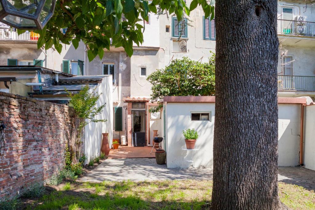 Budova, v ktorej sa apartmán nachádza