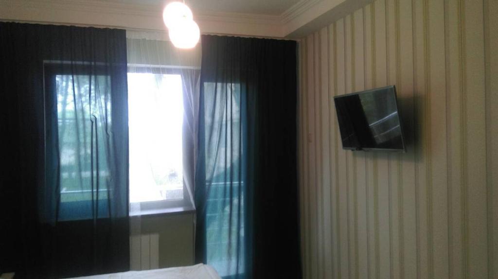 Guest House Guriani - Double Room With Garden View
