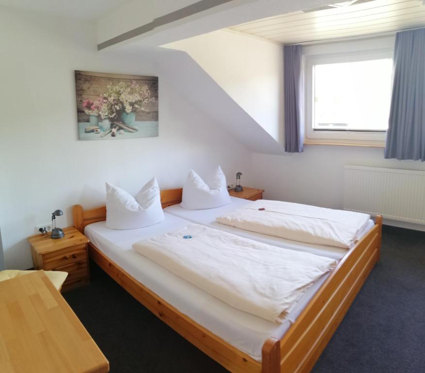 Pension "Dorfkrug" - 3