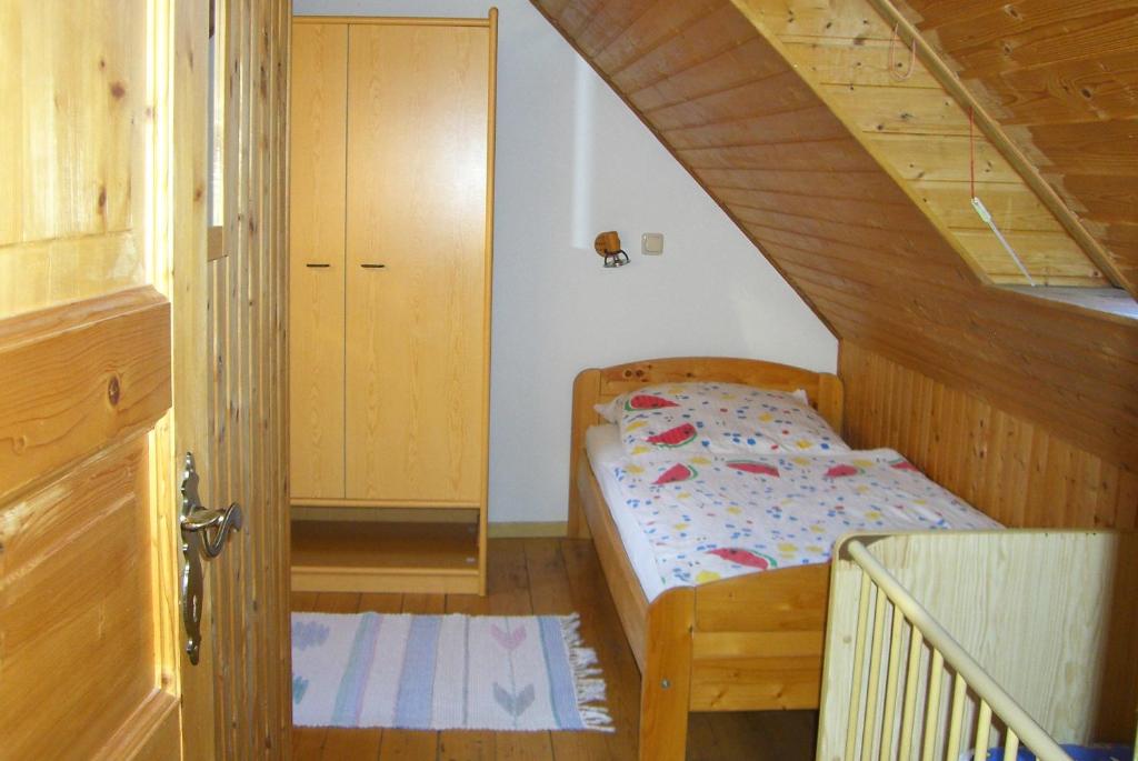 Postel nebo postele na pokoji v ubytování Ferienwohnung Radszys