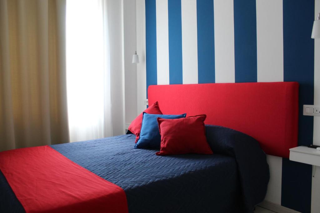 Postel nebo postele na pokoji v ubytování Sunset rooms