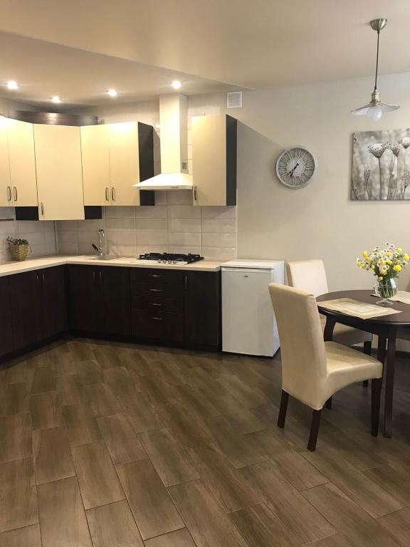 Квартира подобово, погодинно (Центр) Стрий - Appartement D'une Chambre