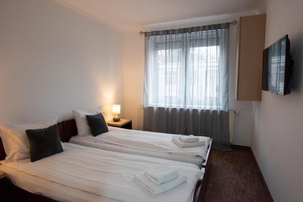 Carnival City Hotel Oradea - Resim 37