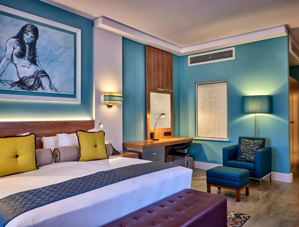 Metcourt at Emperors Palace - Junior Suite