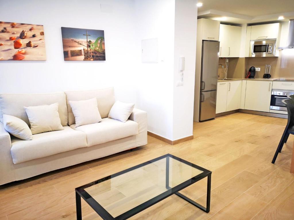 Kuchyň nebo kuchyňský kout v ubytování AG Apartamentos en Conil