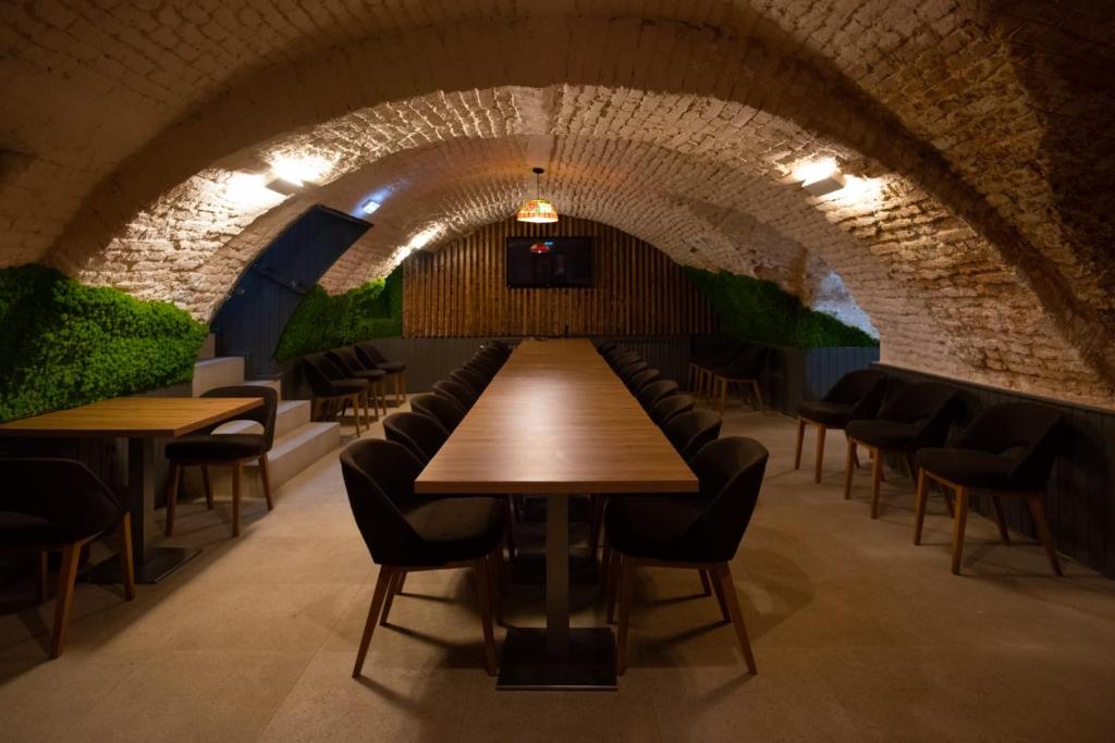 Carnival City Hotel Oradea - Resim 23