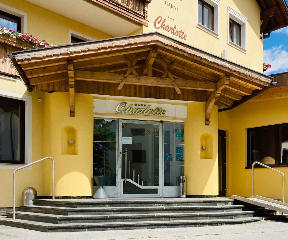 Exteriér nebo vchod ubytování Hotel Charlotte