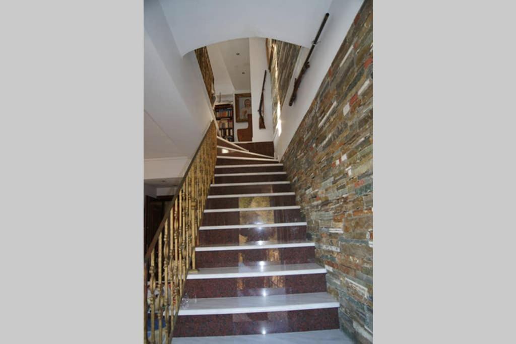 Fotografie z fotogalerie ubytování Seafront Maisonette in Kardamyli v destinaci Kardamili