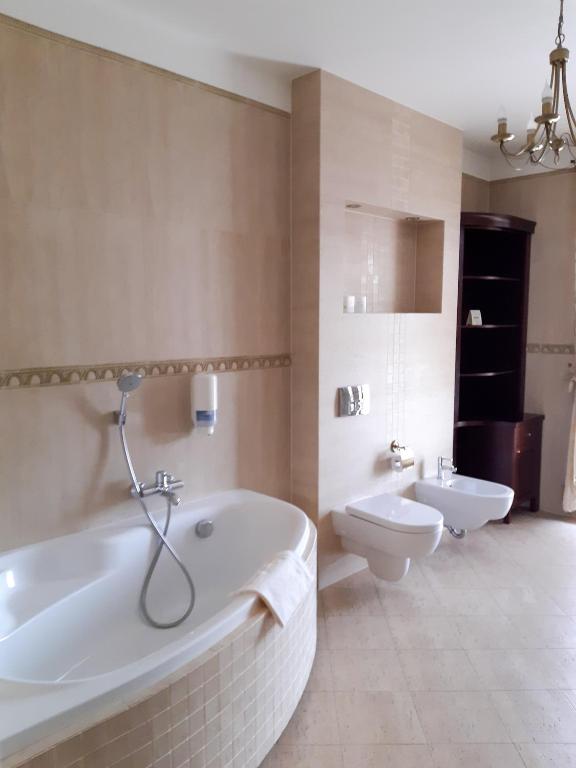 Akme APARTMENTS & ROOMS & FREE PARKING - Resim 11