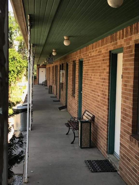 Fotografie z fotogalerie ubytování The Evergreen Motel in Kansas v destinaci Pratt