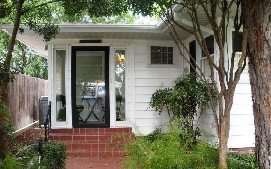 Comal Cottage on Union #291