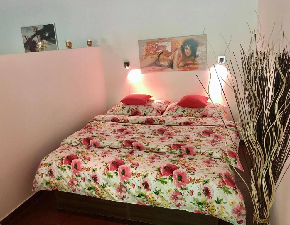 Postel nebo postele na pokoji v ubytování Apartmány Kolonáda