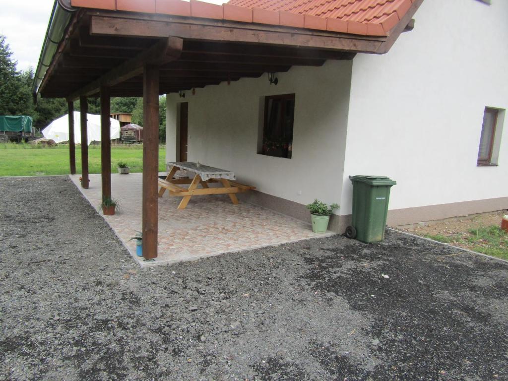 Budova, kde se prázdninový dům nachází