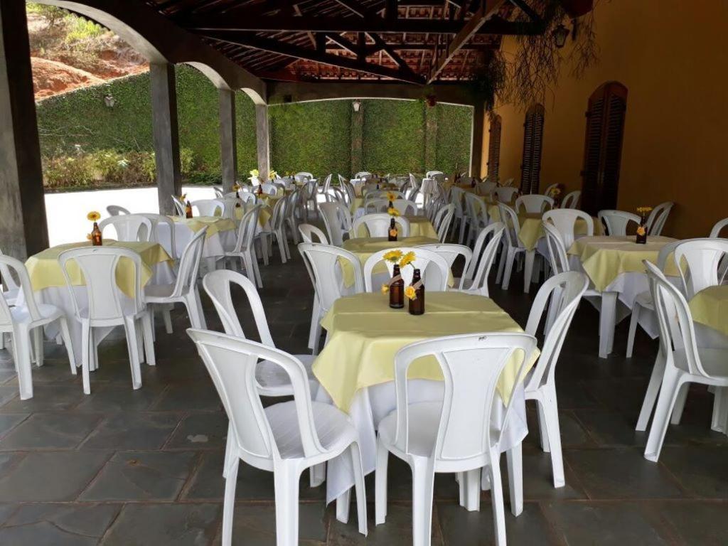  Fazenda Carpas Douradas