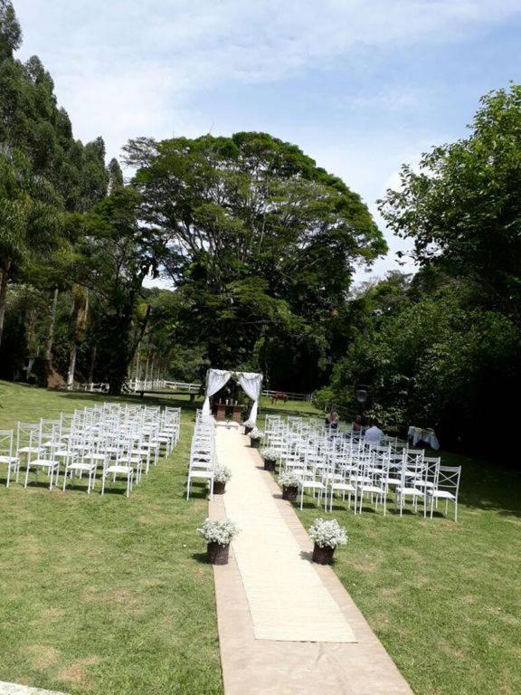  Fazenda Carpas Douradas