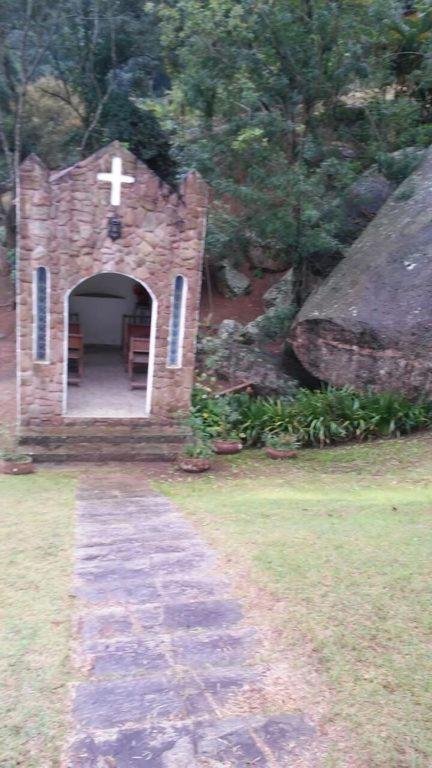  Fazenda Carpas Douradas