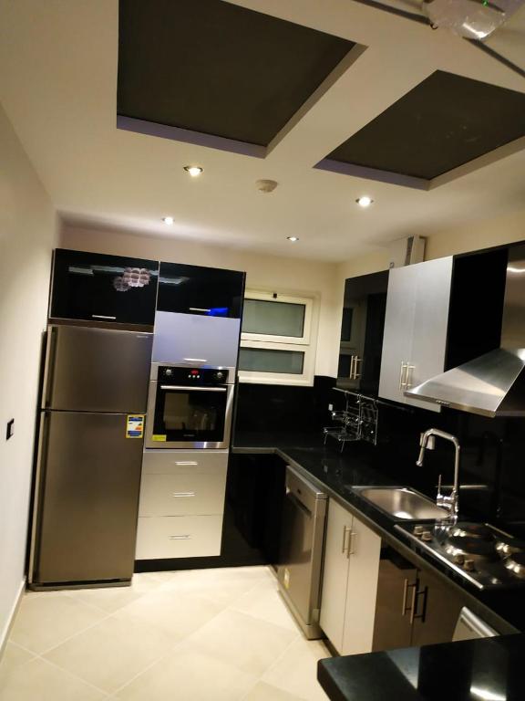 Kuchyň nebo kuchyňský kout v ubytování Elite Suites Hurghada