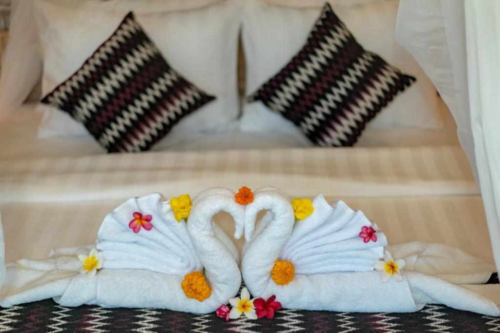 Helly's Secret Garden Cottage - 11