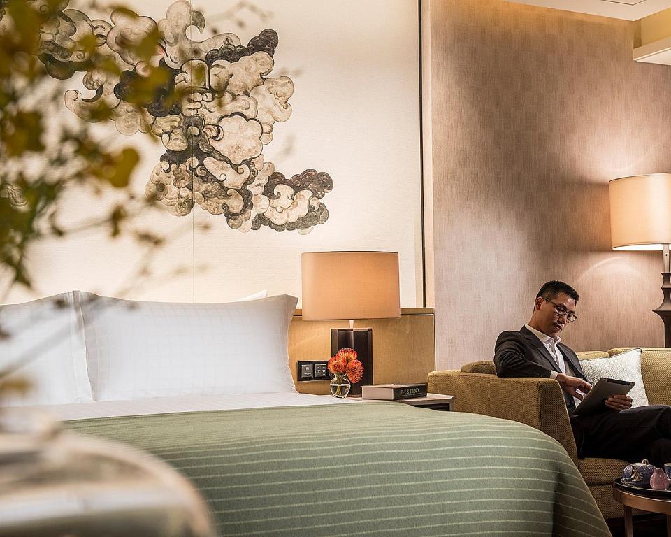 Posezení v ubytování Four Seasons Hotel Shenzhen