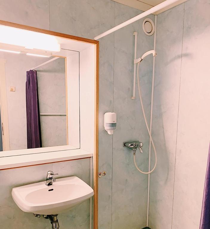 Koupelna v ubytování Rødberg Hotel