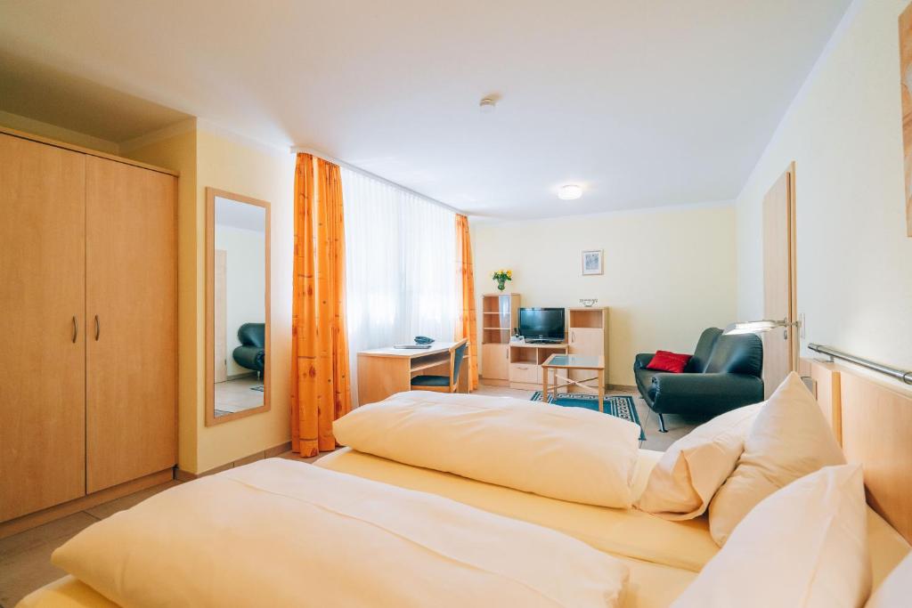 Hotel Abenstal - Habitación Triple Presupuestaria