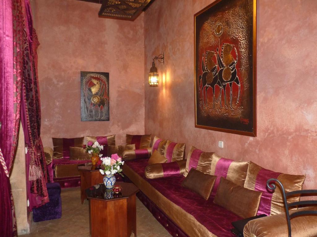 Area soggiorno di Riad Marlinea
