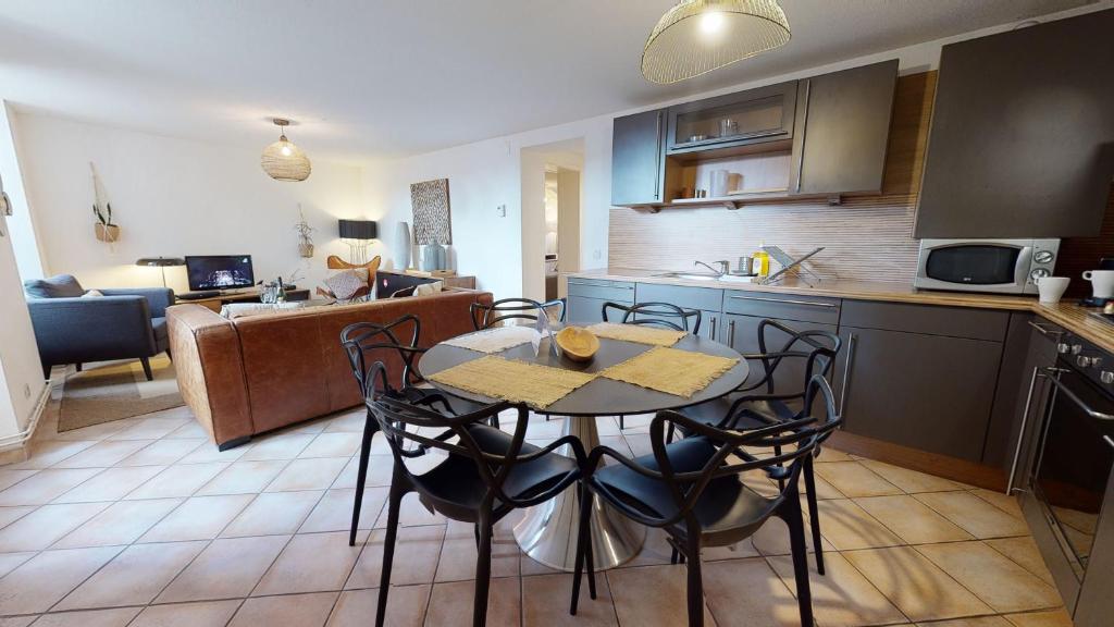 Sous les Tilleuls PARKING HYPERCENTRE 4-6 Personnes – photo 11