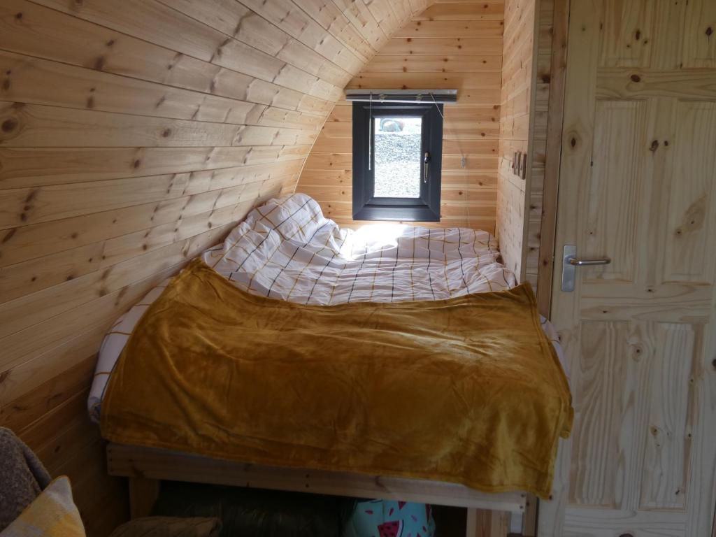 Postel nebo postele na pokoji v ubytování The Arns Glamping Pods