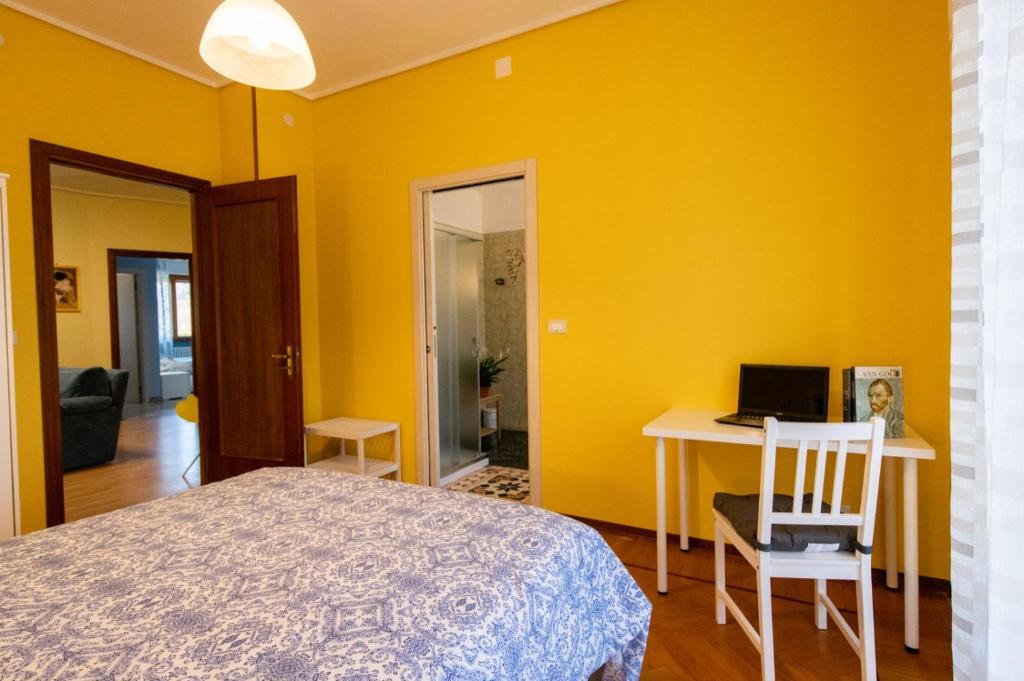 Łóżko lub łóżka w pokoju w obiekcie B&B Il castagno