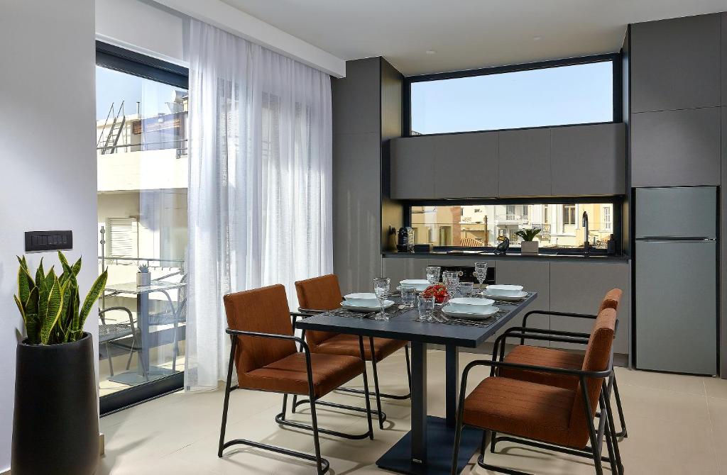 City Lion by Semavί - 11