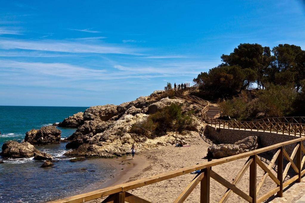APARTAMENTO PIE DE PLAYA-Wifi free, L Escala – Bijgewerkte ...