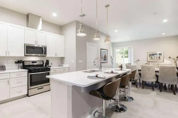 4 BR 4 BA Deluxe Villa 1804ft² 5min to Disney Parks, Orlando, Statele Unite ale Americii