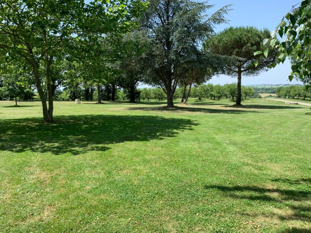 Zahrada ubytování Gîte de Beausoleil