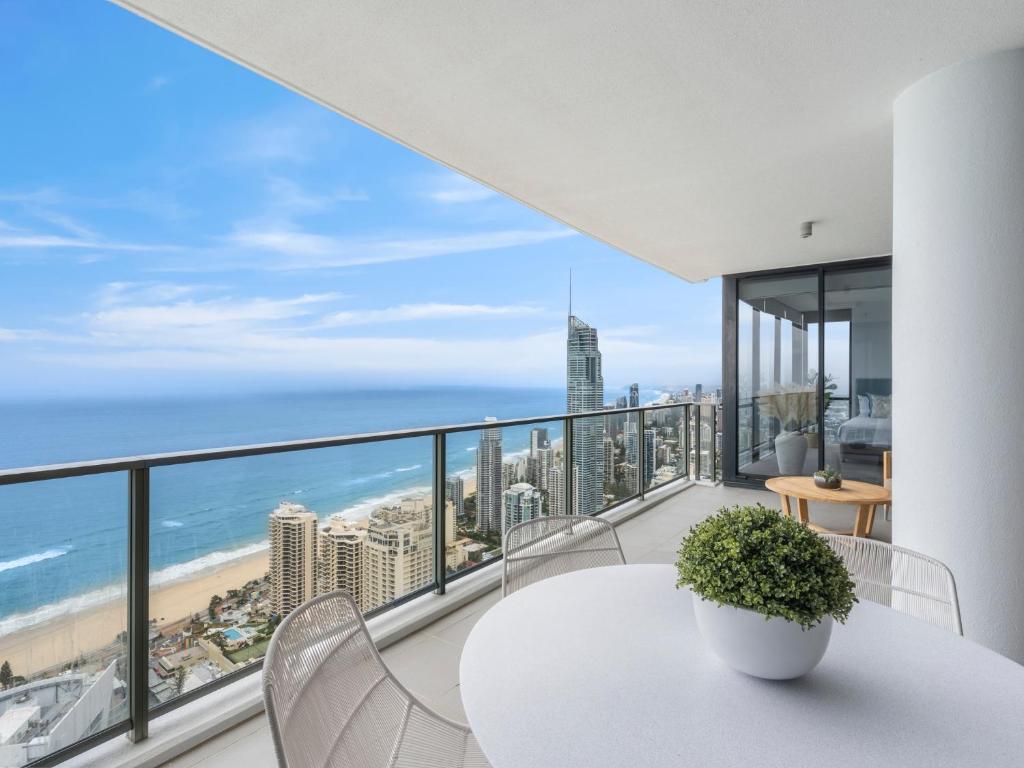 Galeriebild der Unterkunft Circle on Cavill - GCLR in Gold Coast