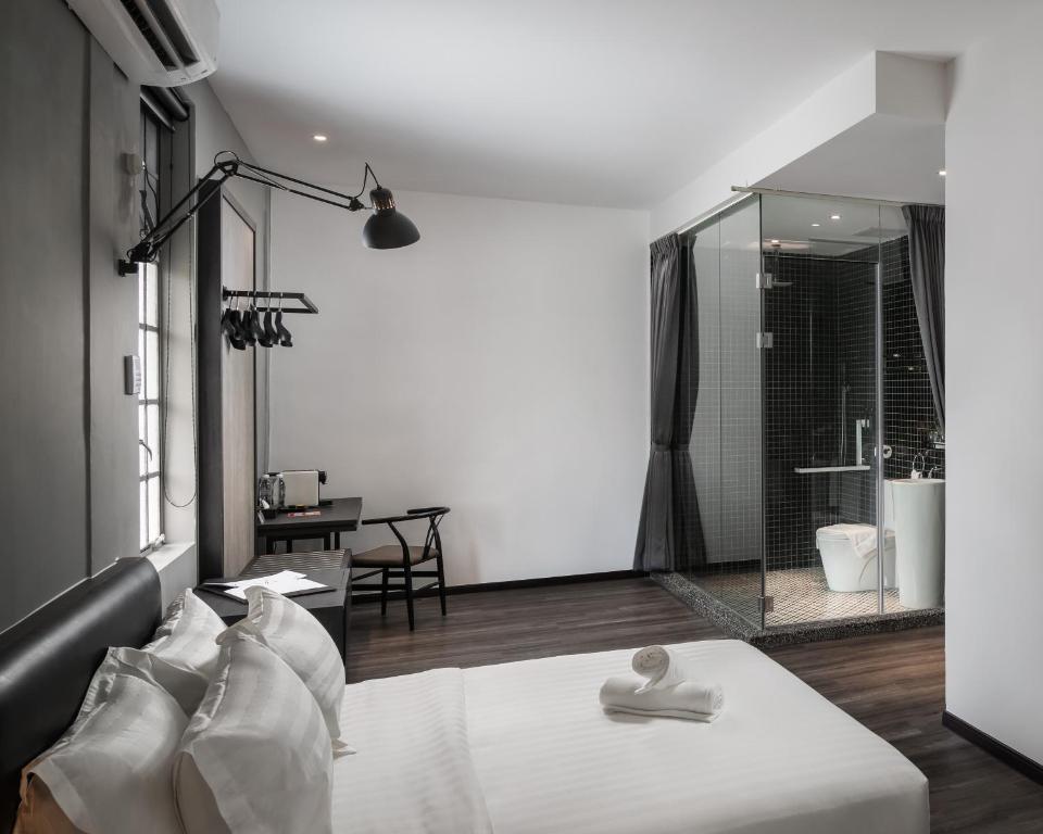 Modern Hotel Georgetown - Deluxe Family Room