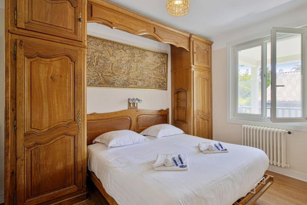 Postel nebo postele na pokoji v ubytování Appartement des Basques - Welkeys
