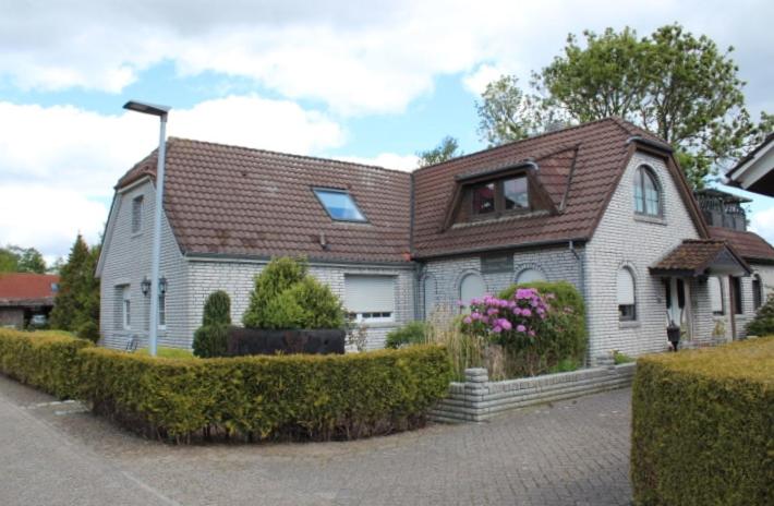 Gallery image of Monteurzimmer Ausma Boen 1 - Vakantiewoning Villa De Gouden Droom in Bunde