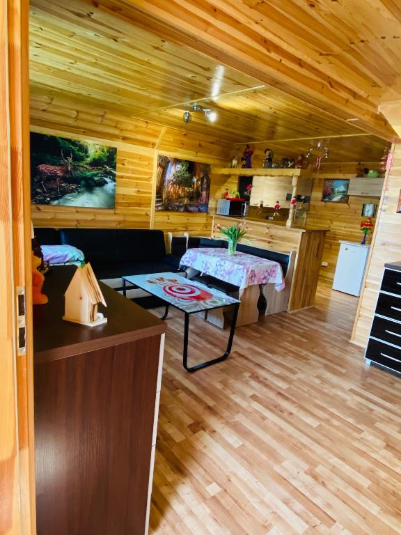 Kuchyň nebo kuchyňský kout v ubytování Komfortowy Domek AGA Centrum