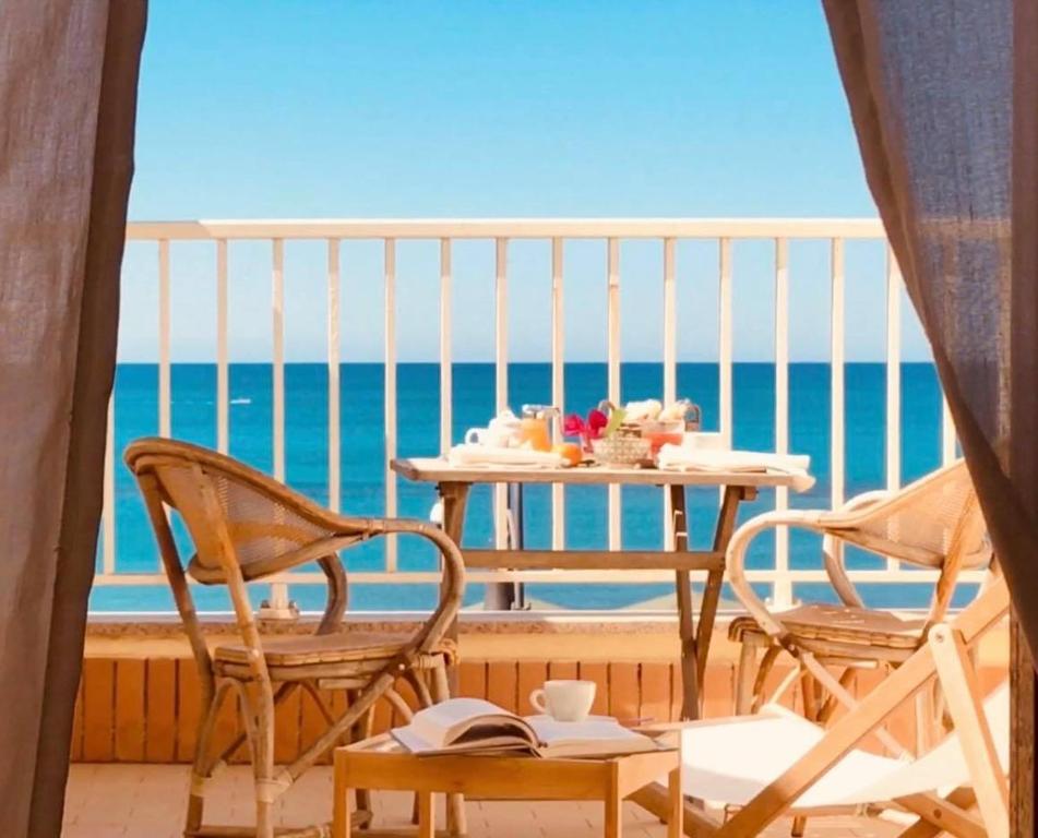 Balkon lub taras w obiekcie Hotel Sirenetta